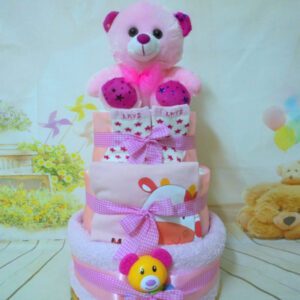 Ροζ αρκουδίτσα 3όροφη μωρότουρτα diaper cake