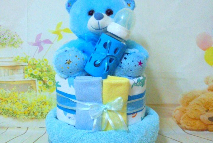 Sweet babyboy 2όροφη μωρότουρτα