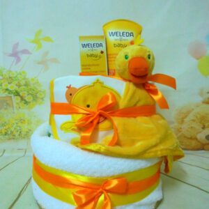 Baby duck Weleda diaper cake 2όροφη μωρότουρτα