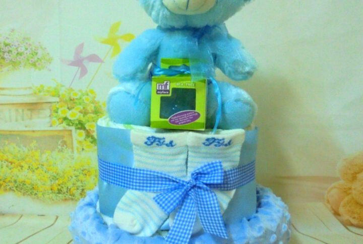 Blue baby love 2όροφη μωρότουρτα