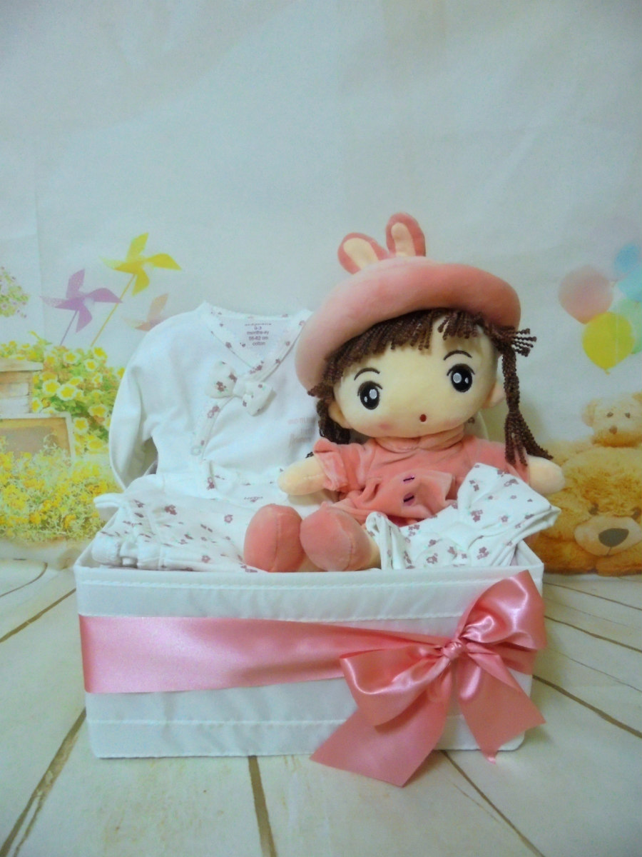 Baby gift box καλωσήρθες κοριτσάκι