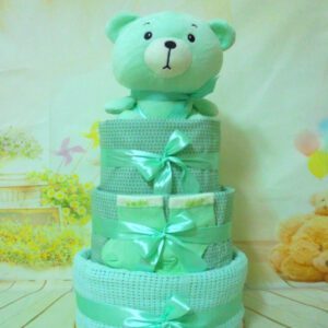 Mint Bear 3όροφη μωρότουρτα με λούτρινο αρκουδάκι σε αποχρώσεις μέντας