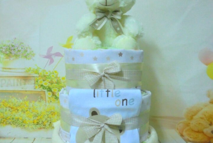 Welcome little one unisex 3όροφη τούρτα από πάνες